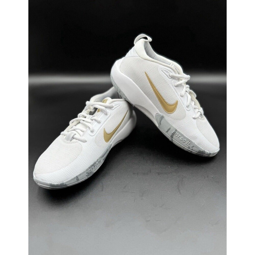 NEW Nike IsoFly Basketball Shoes White Metallic Gold Grey Big Kid's Size 7Y